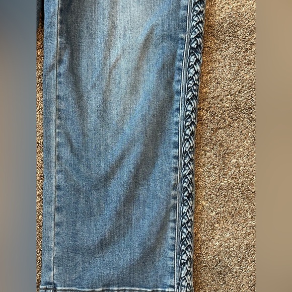 Judy Blue Jeans Womens 7/28 Blue Wide Leg High Rise Braid Detail Crop - Picture 3 of 6